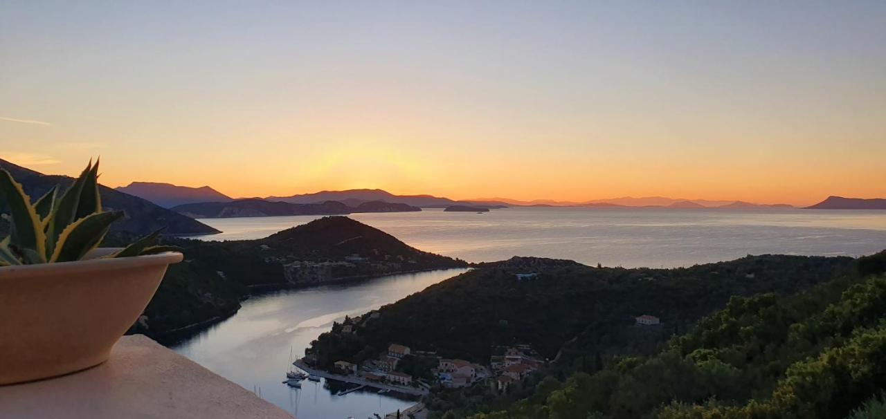 Villa Albatross Sívota Buitenkant foto